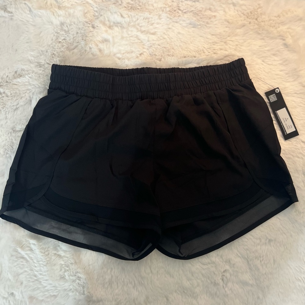 Black Sports shorts | mesh detail | size M